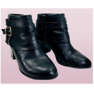 THALIA SODI Tully Booties, Size 9.5M